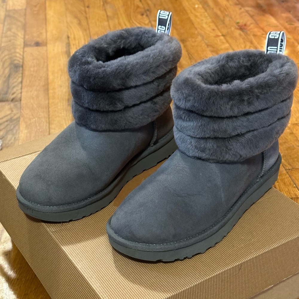 Ugh Fluff Mini Quilted - Charcoal